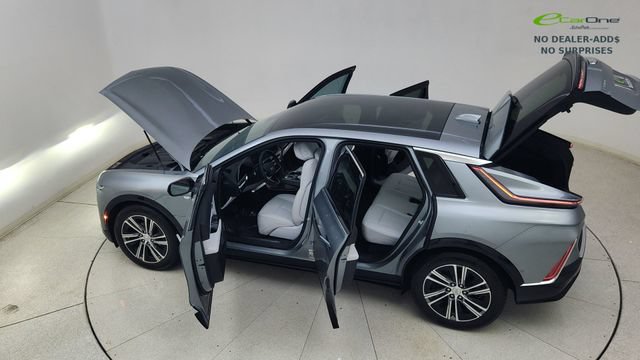 Used 2024 Cadillac Lyriq Luxury AWD/4WD image 87