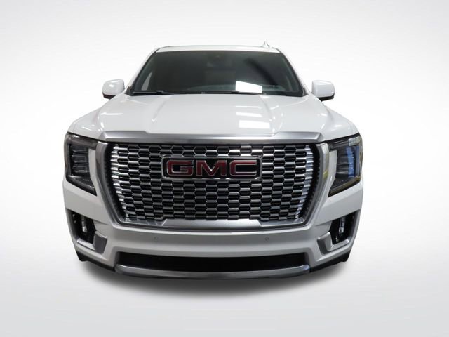 Used 2024 GMC Yukon XL Denali AWD/4WD image 8