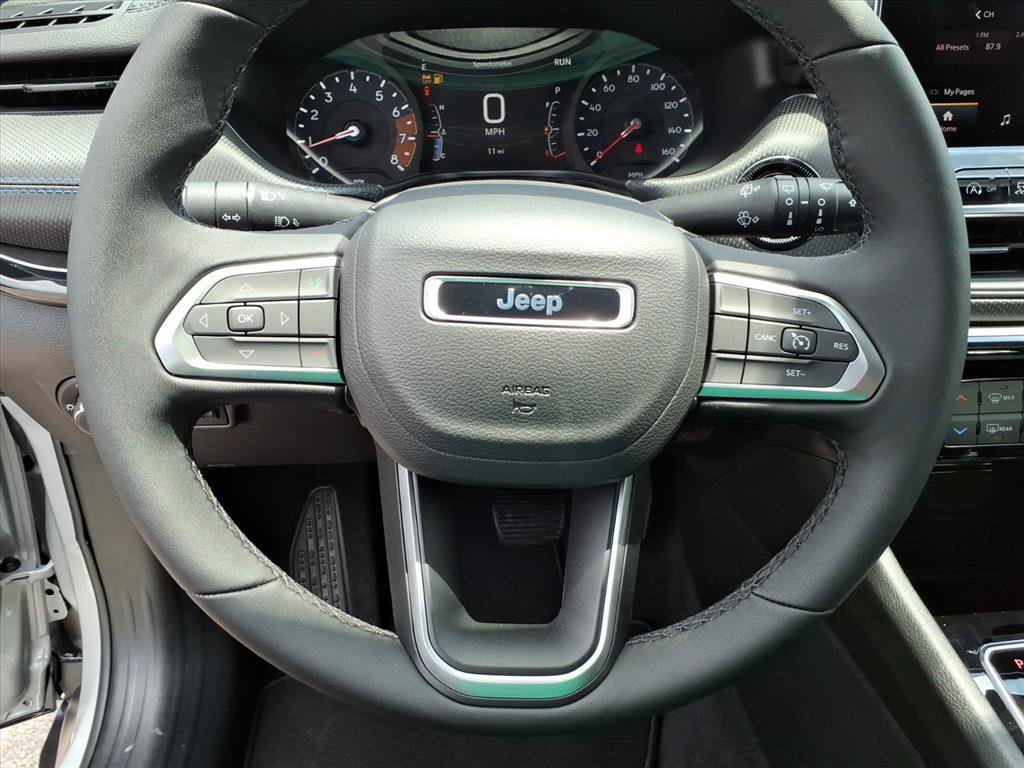 New 2026 Jeep Compass Latitude AWD/4WD image 24