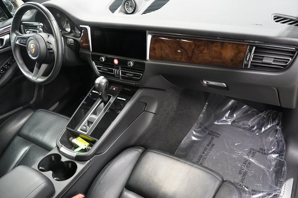Used 2023 Porsche Macan S AWD/4WD image 24