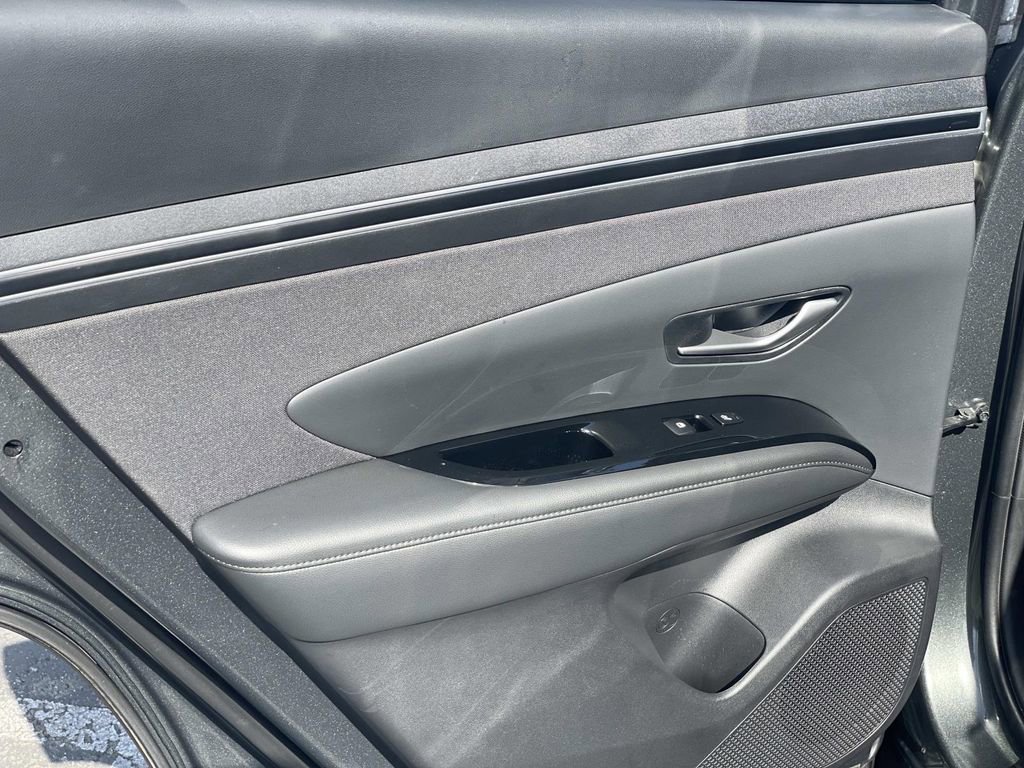 Certified 2024 Hyundai Tucson Limited image 25