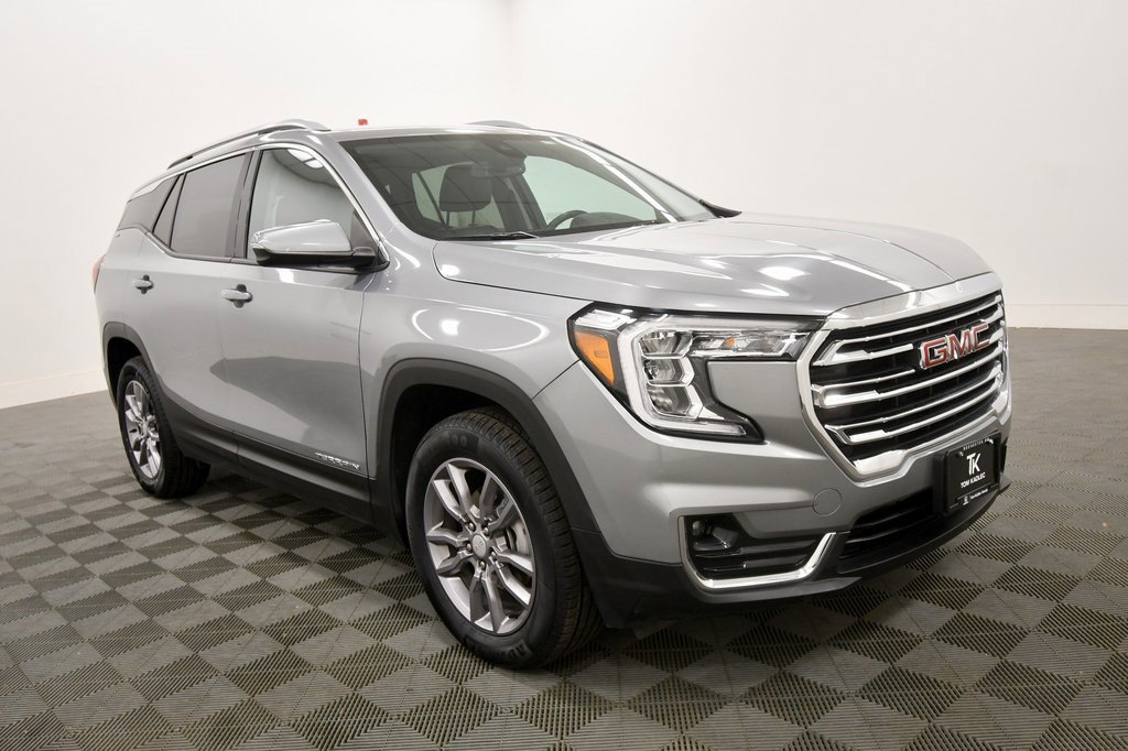 Used 2024 GMC Terrain SLT image 10