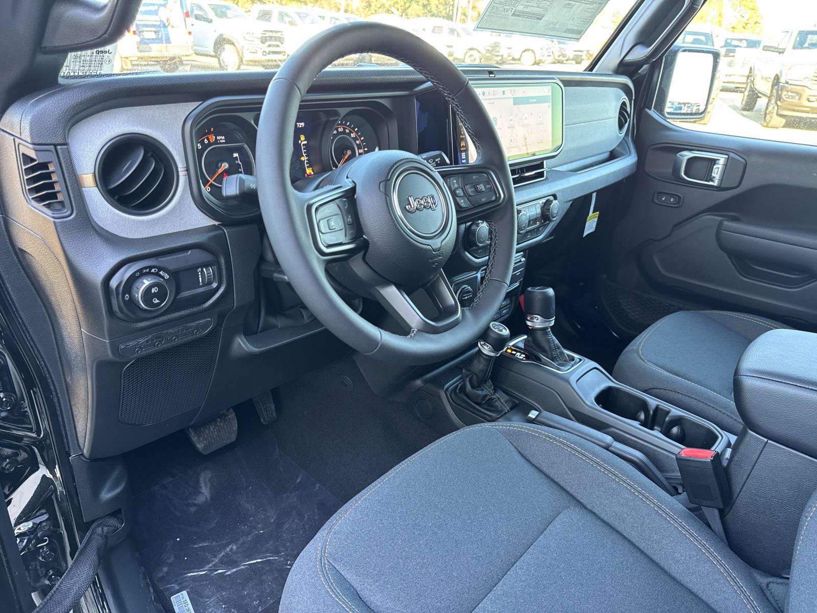 New 2026 Jeep Gladiator Sport AWD/4WD image 9