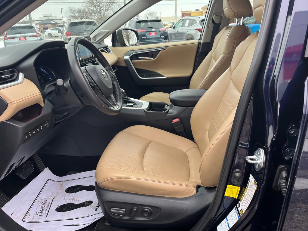 Certified 2021 Toyota RAV4 Limited image 10