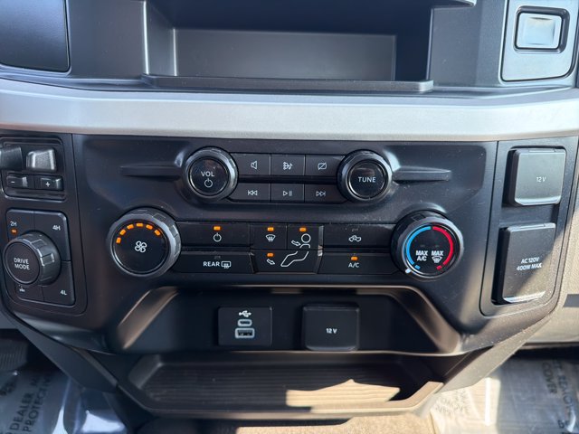 Used 2024 Ford F250 XLT w/ FX4 Off-Road Package AWD/4WD image 24