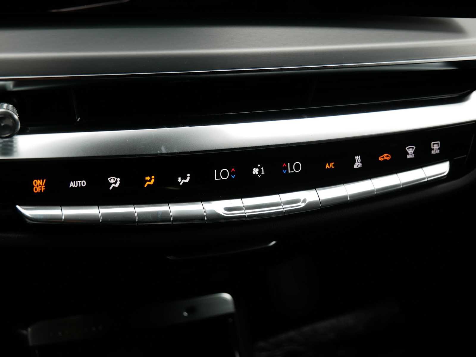 Used 2026 Cadillac Lyriq Premium Luxury w/ LPO, Floor Liner Package AWD/4WD image 20
