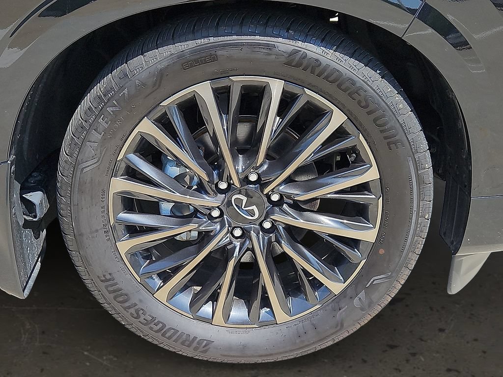 Used 2026 INFINITI QX80 Autograph w/ Premium Cargo Package AWD/4WD image 9