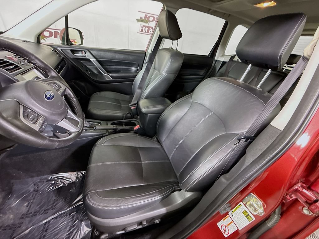 Used 2017 Subaru Forester 2.5i Touring AWD/4WD image 27