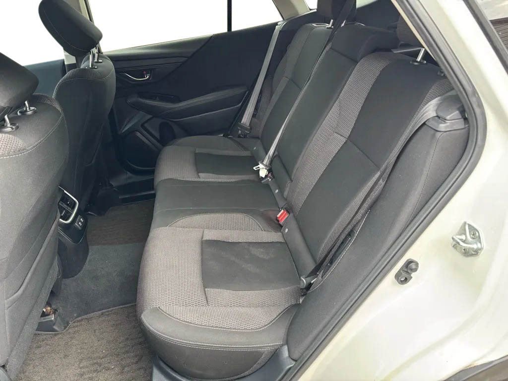 Used 2022 Subaru Outback Premium AWD/4WD image 25