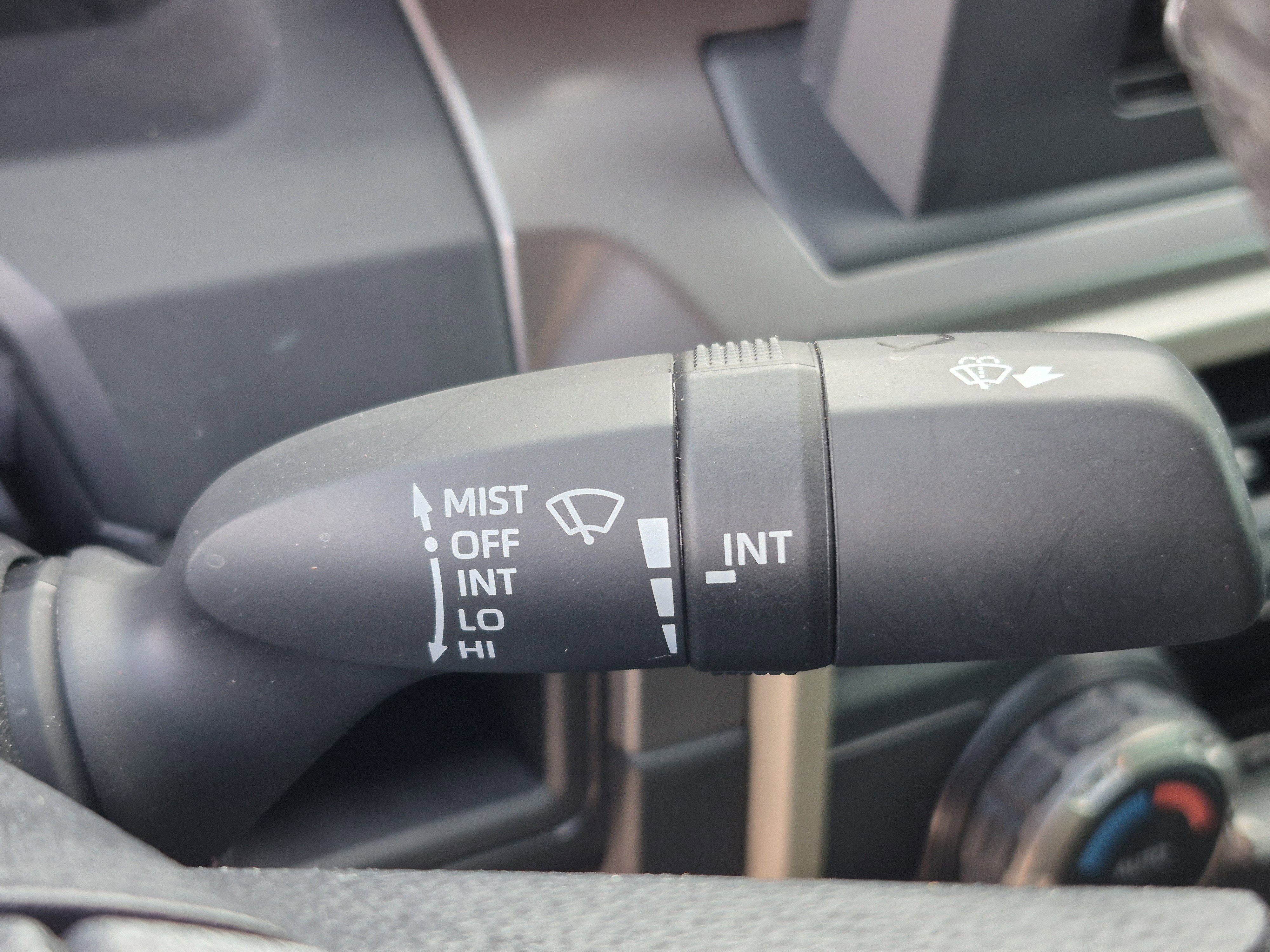 Certified 2025 Toyota Tacoma TRD Sport AWD/4WD image 33