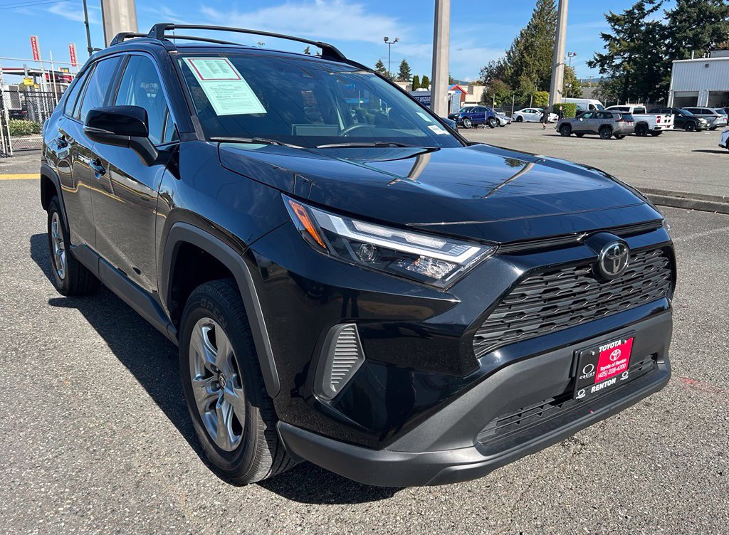 Certified 2023 Toyota RAV4 XLE w/ XLE Grade Weather Package AWD/4WD image 3