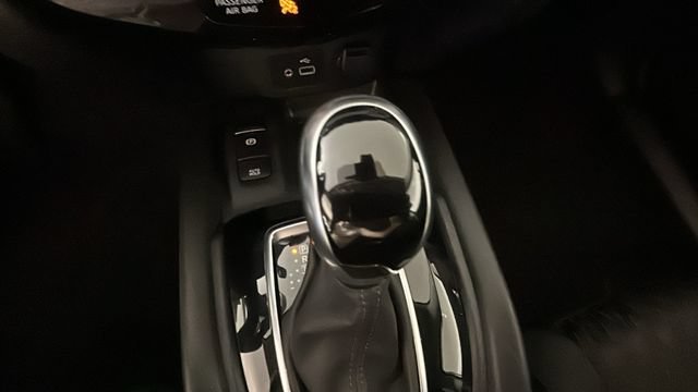 Used 2020 Nissan Rogue SV AWD/4WD image 20