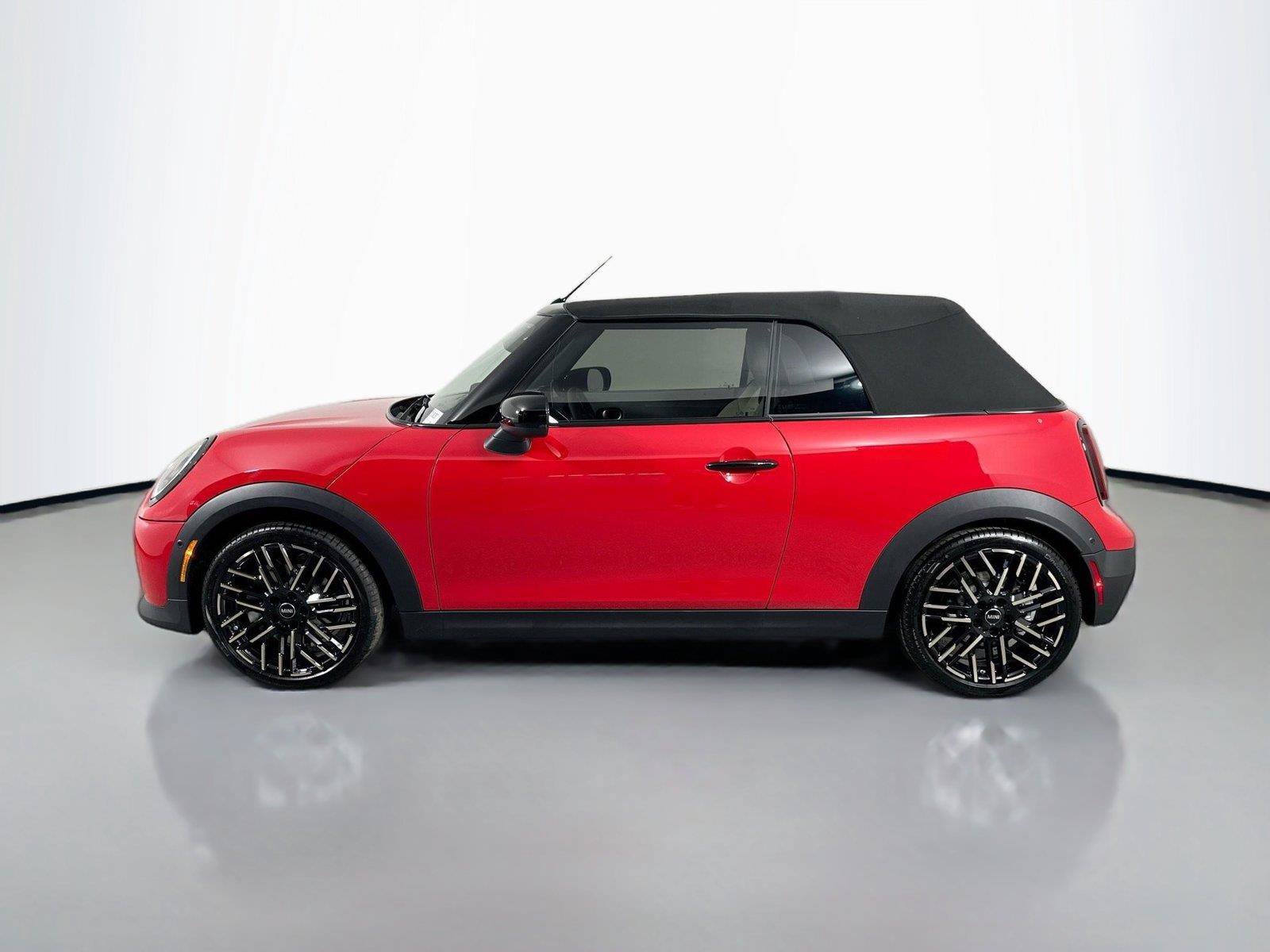 Used 2026 MINI Cooper S FWD image 8