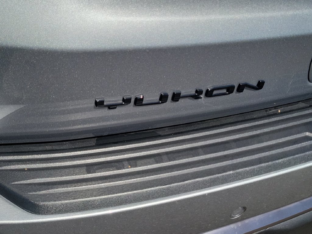 Certified 2025 GMC Yukon XL AT4 Ultimate AWD/4WD image 32
