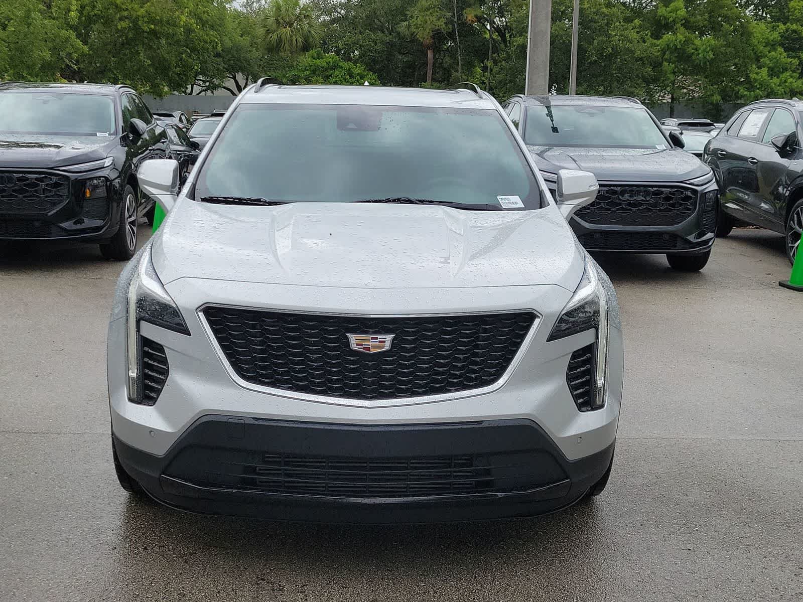 Used 2021 Cadillac XT4 Sport w/ Driver Awareness Package FWD image 3