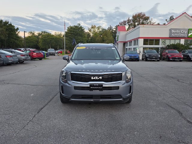 Certified 2022 Kia Telluride S AWD/4WD image 3