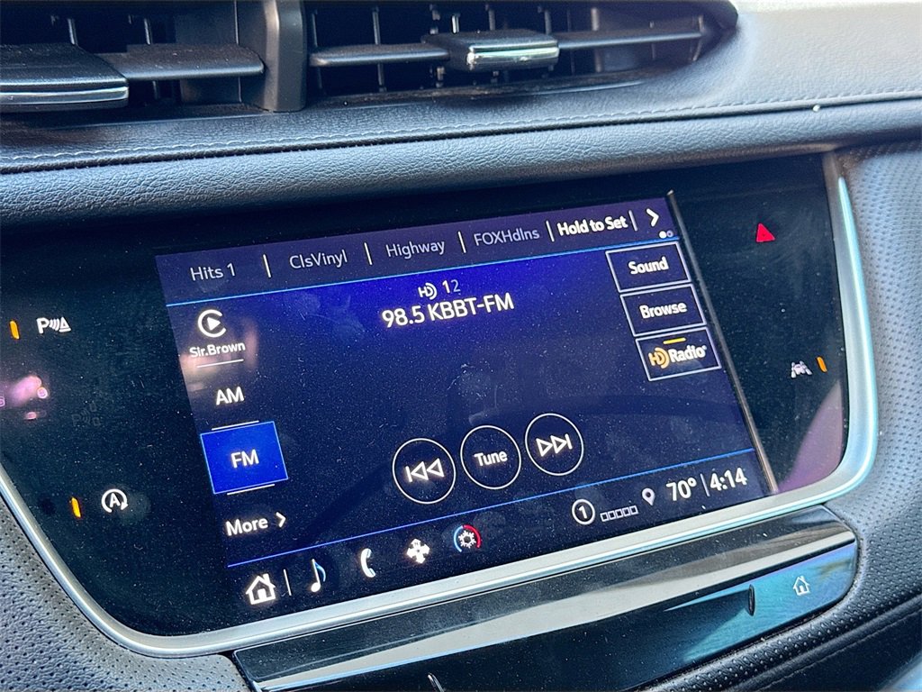 Used 2023 Cadillac XT6 Luxury image 14