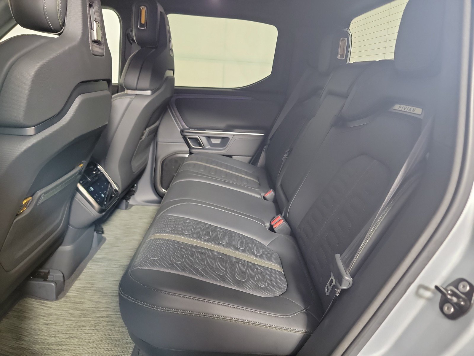 Used 2022 Rivian R1T Adventure AWD/4WD image 55