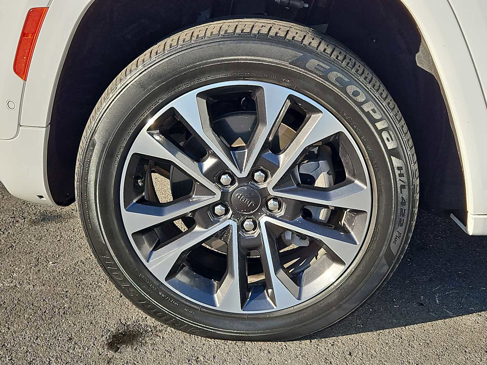 Used 2021 Jeep Grand Cherokee L Overland w/ Trailer Tow Group (B) image 14