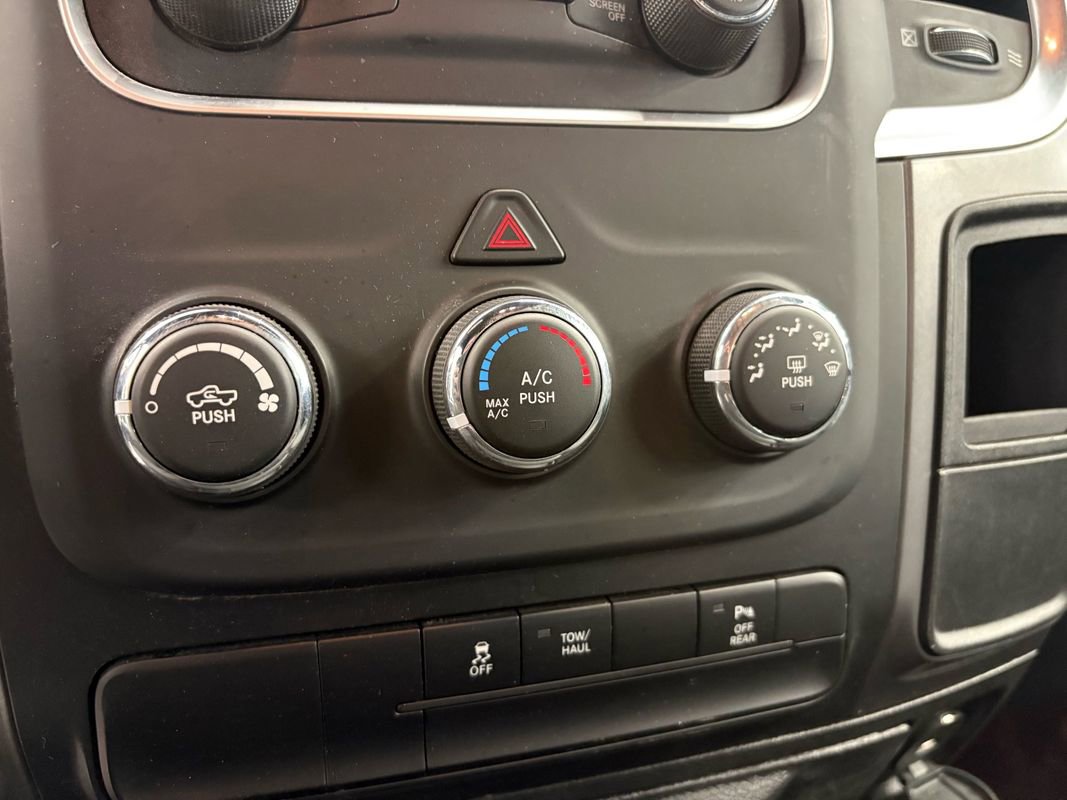 Used 2024 RAM 1500 Classic Warlock RWD image 27