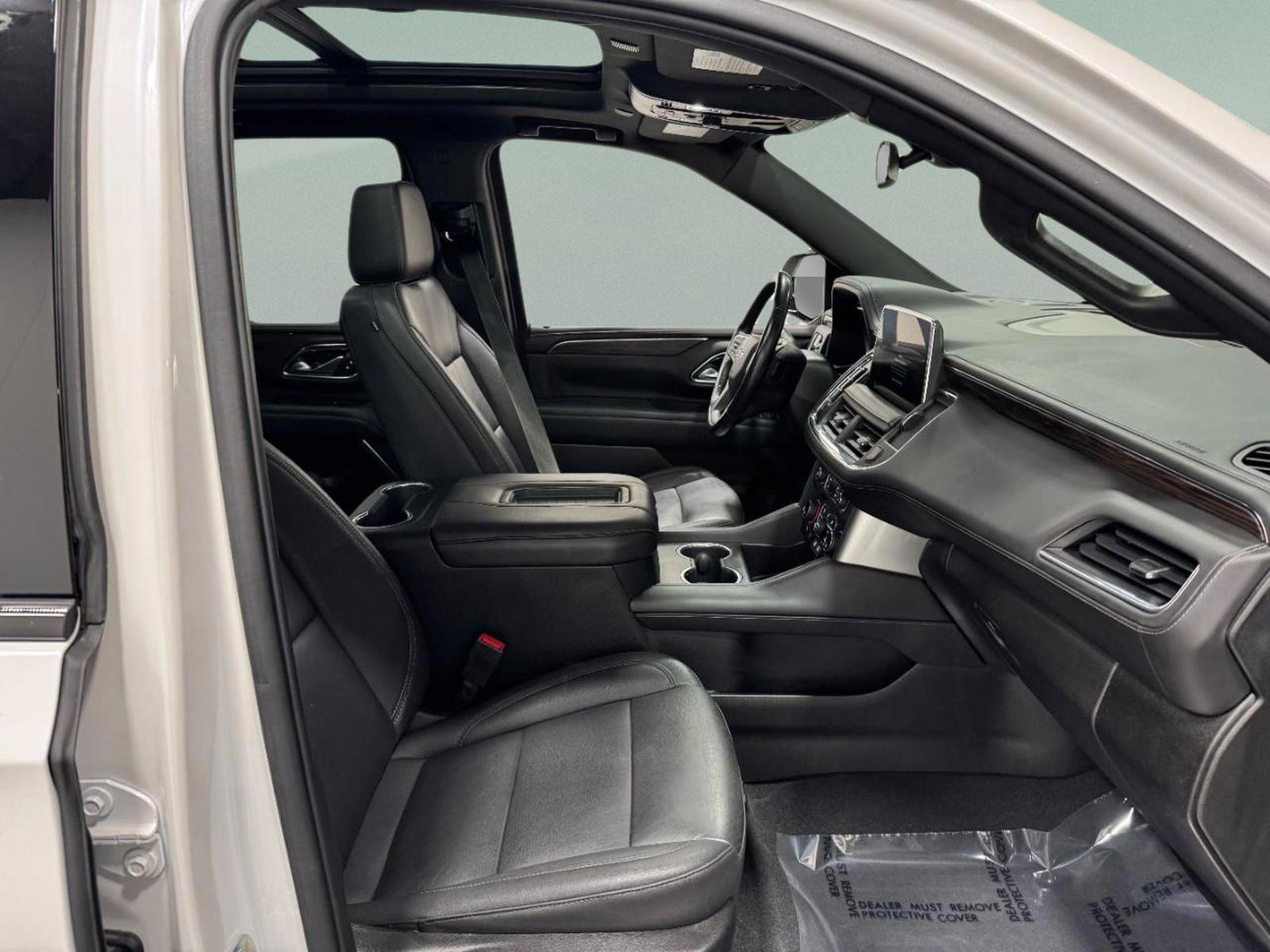 Used 2022 Chevrolet Tahoe Z71 w/ Luxury Package image 21