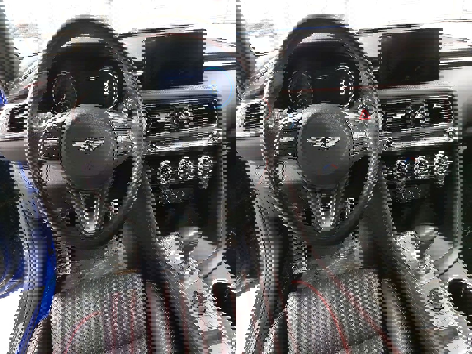 Used 2023 Genesis G70 2.0T w/ Sport Prestige Package image 16