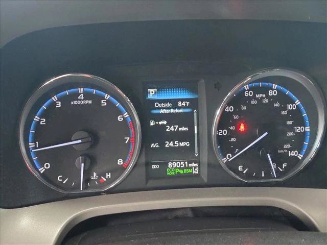 Used 2017 Toyota RAV4 Platinum FWD image 11