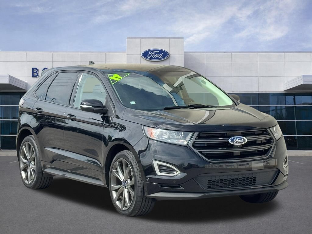 Used 2017 Ford Edge Sport w/ Equipment Group 401A AWD/4WD image 2