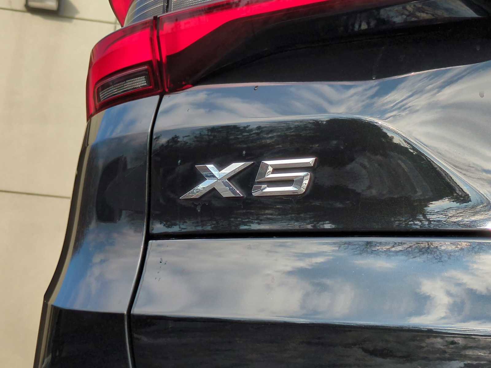 Certified 2022 BMW X5 xDrive40i image 13