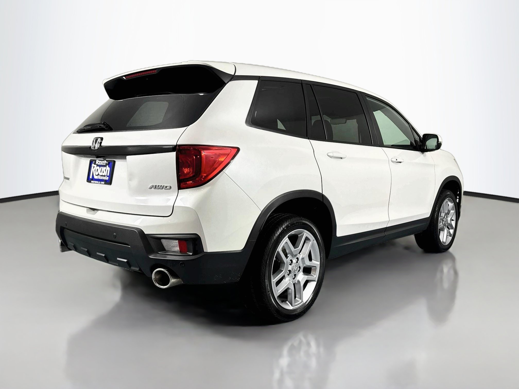 Certified 2024 Honda Passport EX-L image 5
