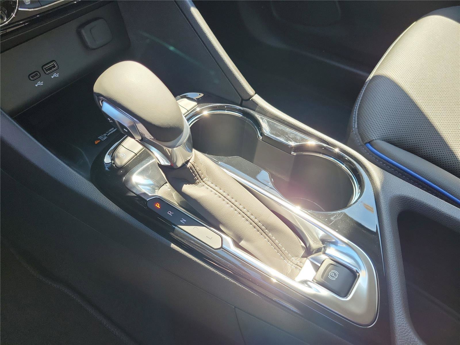 New 2026 Buick Encore GX Sport Touring w/ Advanced Technology Package FWD image 29