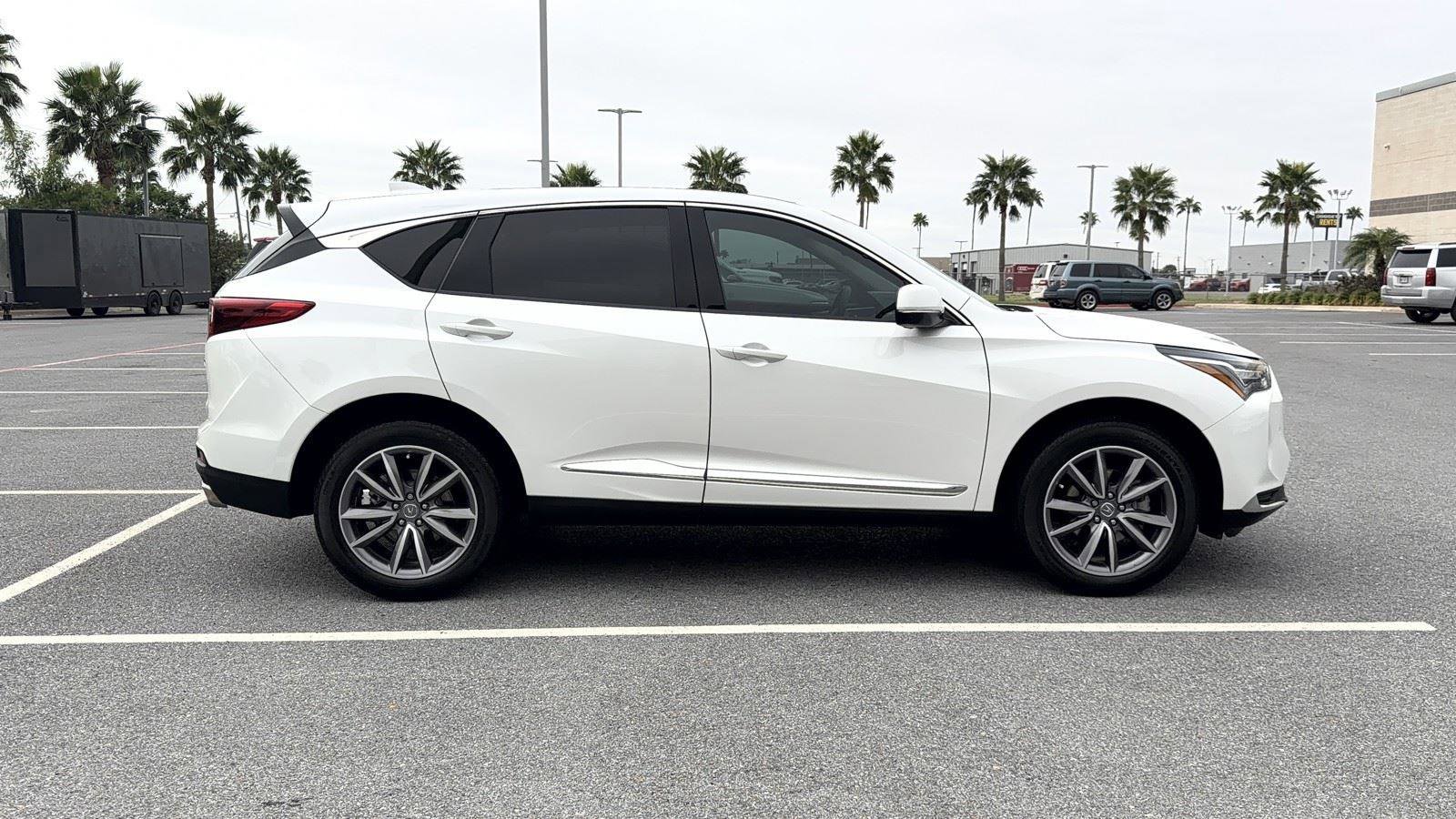 Certified 2023 Acura RDX FWD w/ Technology Package image 18