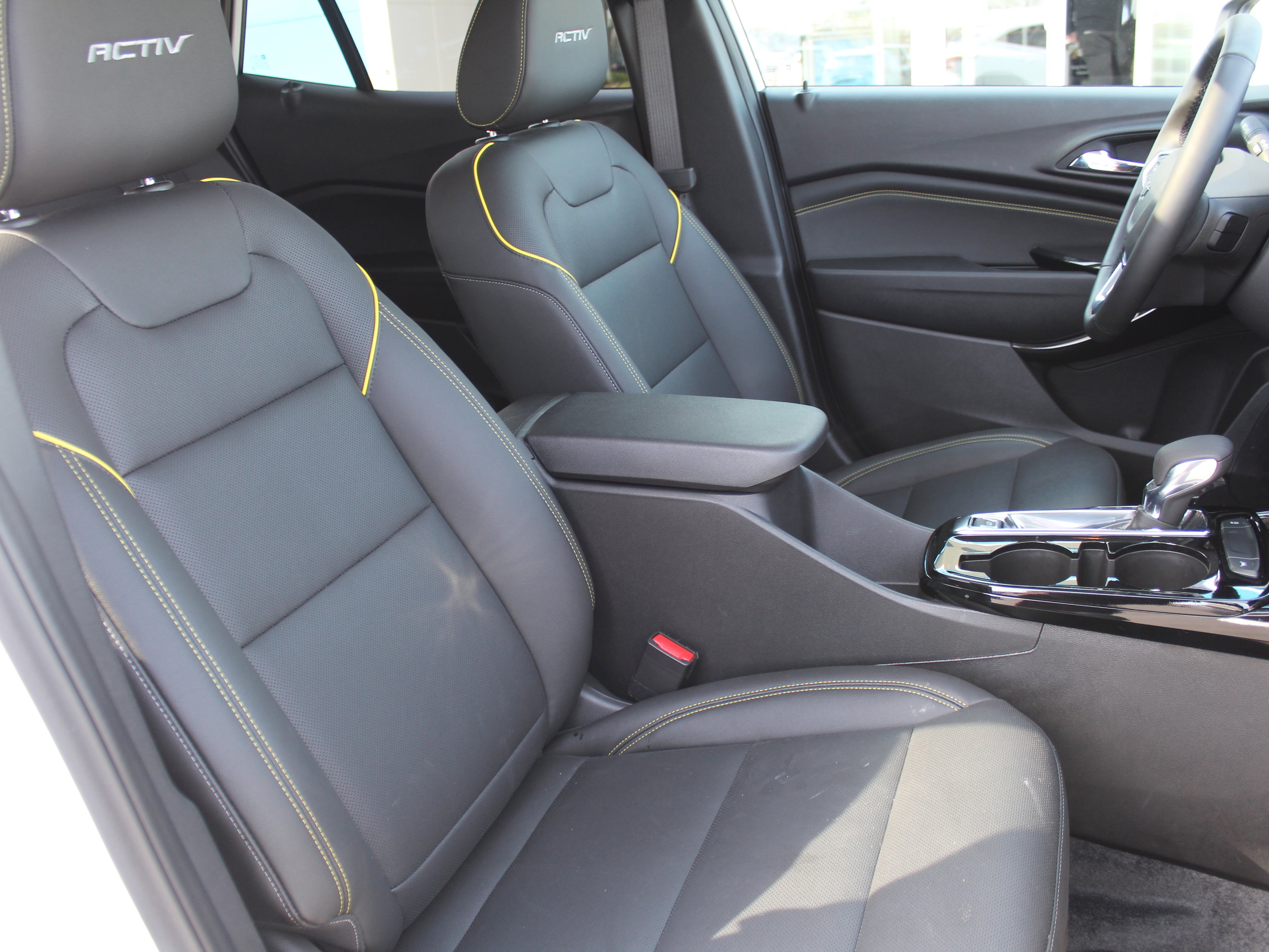 New 2026 Chevrolet Trax ACTIV w/ Sunroof Package image 26