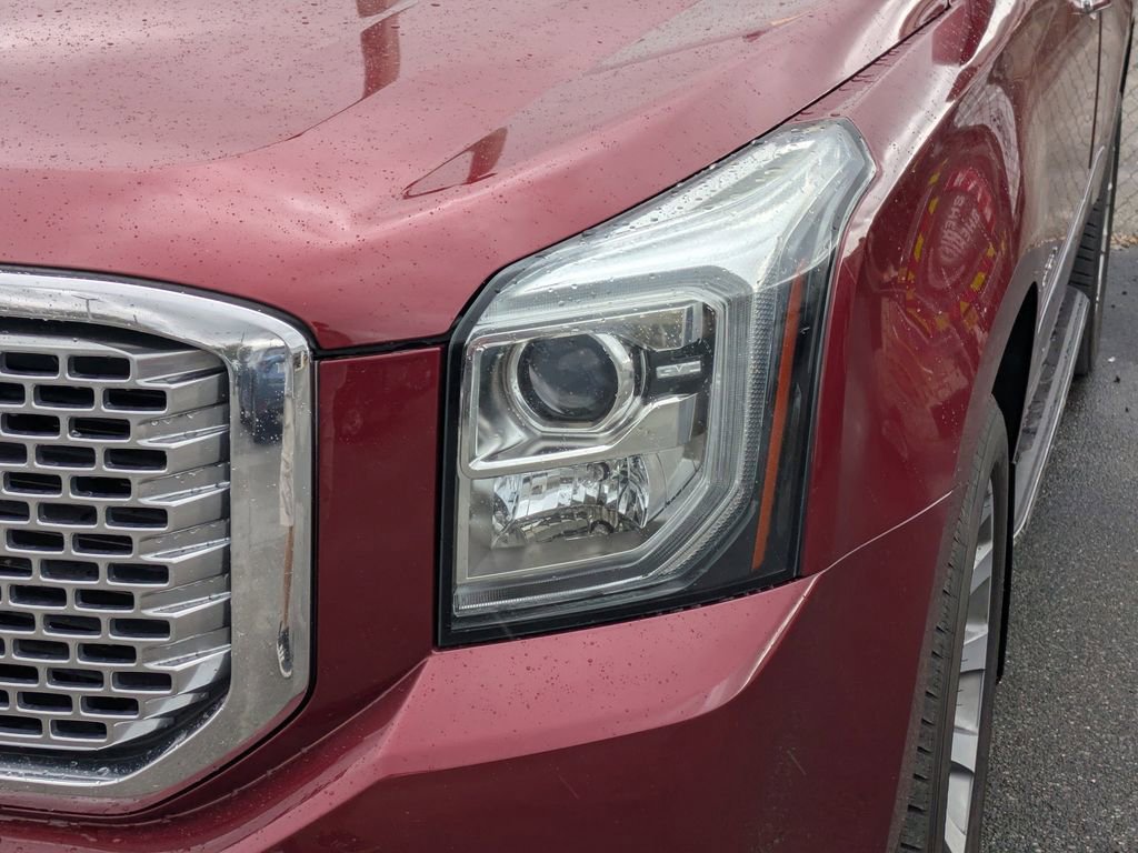 Used 2017 GMC Yukon Denali w/ Open Road Package image 9
