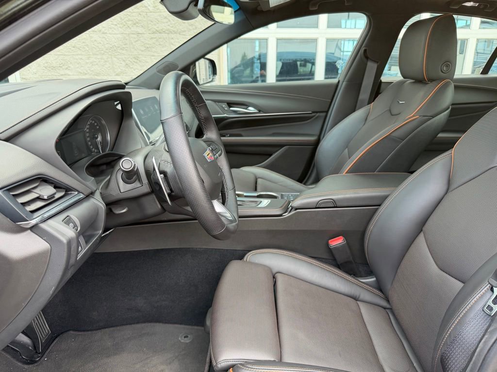 Used 2025 Cadillac CT4 Sport w/ Climate Package image 9