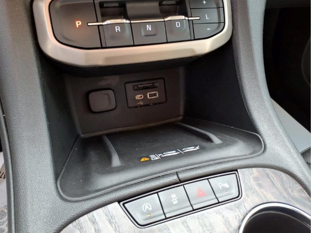 Used 2022 GMC Acadia Denali w/ Denali Ultimate Package AWD/4WD image 29