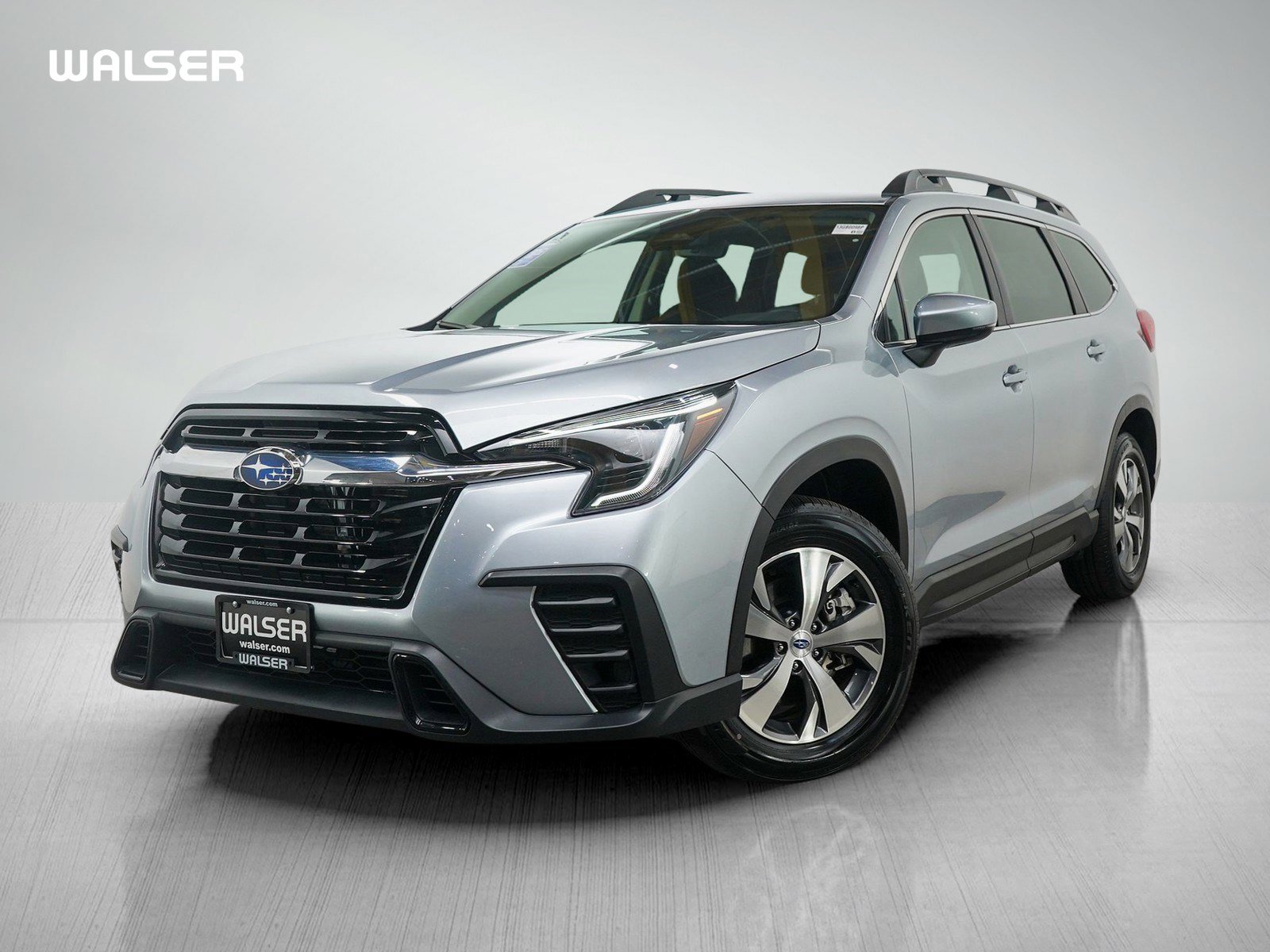Used 2025 Subaru Ascent Premium image 1