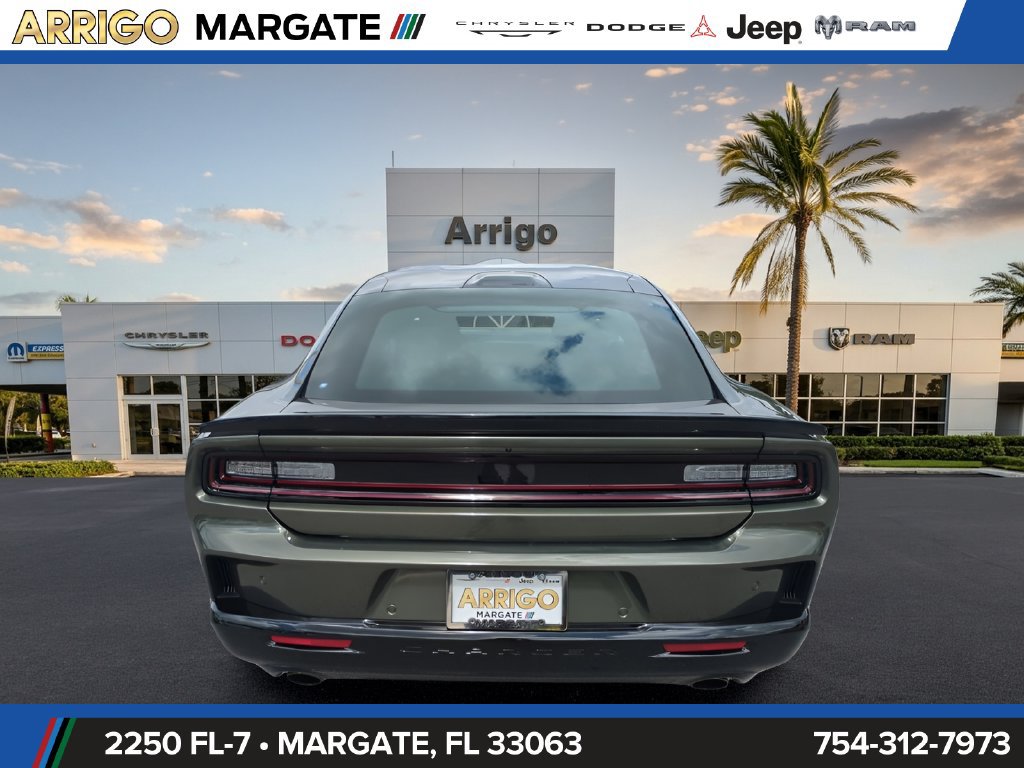 New 2026 Dodge Charger Scat Pack w/ Blacktop Package AWD/4WD image 6