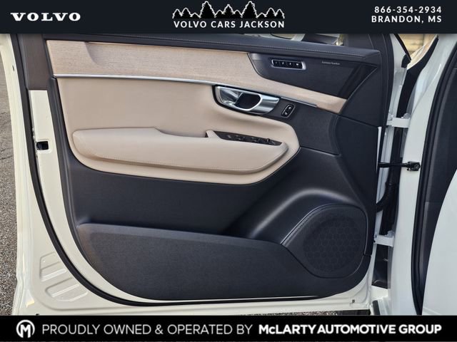 New 2026 Volvo XC90 B6 Ultra w/ Protection Package image 15