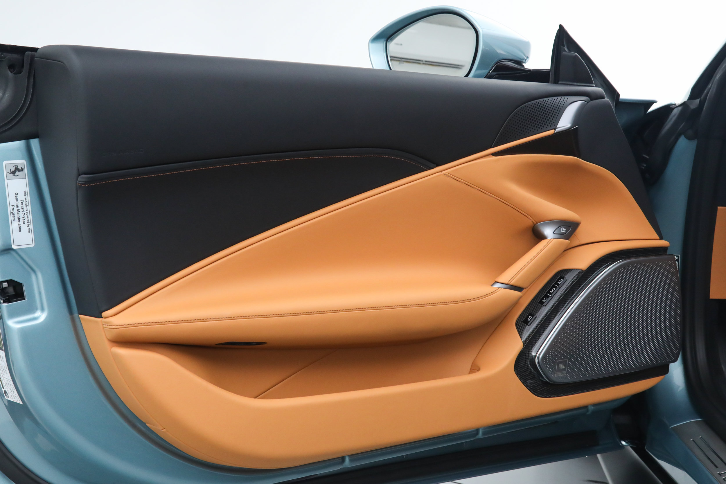 Certified 2025 Ferrari Roma Spider RWD image 26