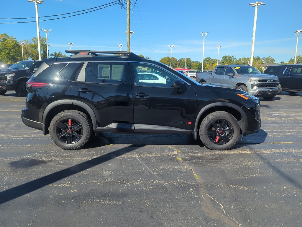 Used 2025 Nissan Rogue SV w/ Rock Creek Premium Package AWD/4WD image 10
