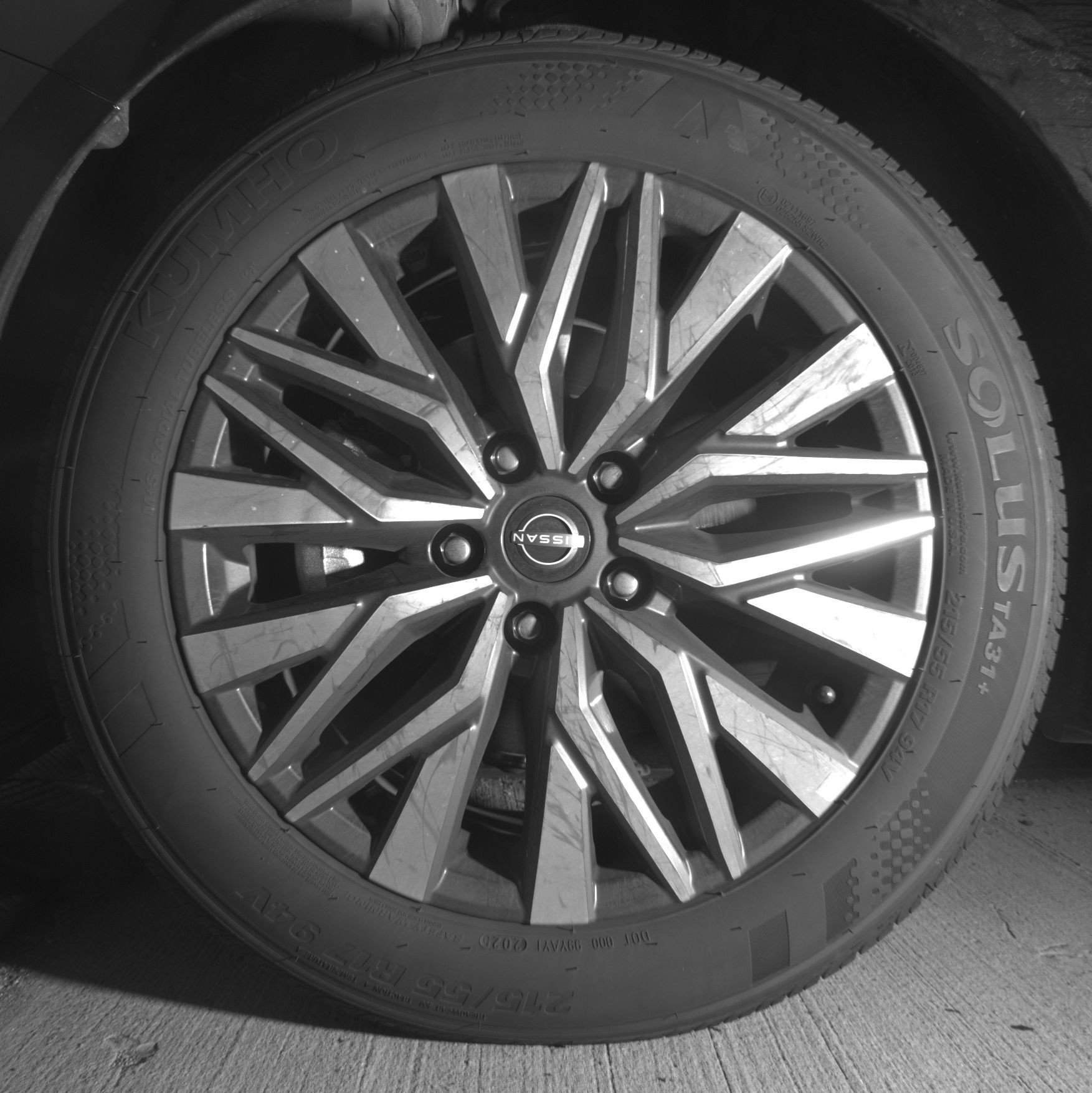 Used 2025 Nissan Altima 2.5 SV image 12