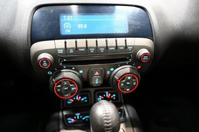 Used 2011 Chevrolet Camaro SS image 16