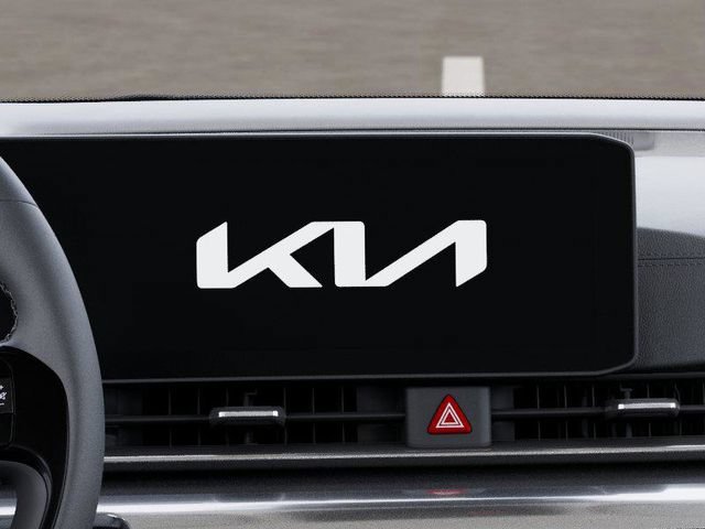 New 2027 Kia Carnival EX FWD image 20