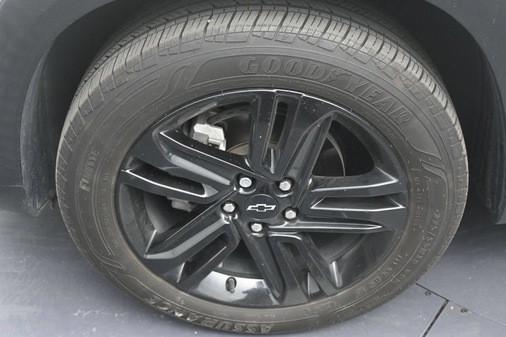 Used 2025 Chevrolet Trax ACTIV FWD image 9
