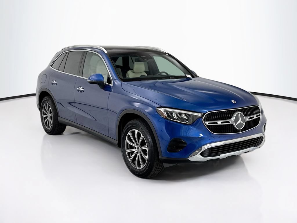 Certified 2026 Mercedes-Benz GLC 300 4MATIC image 3