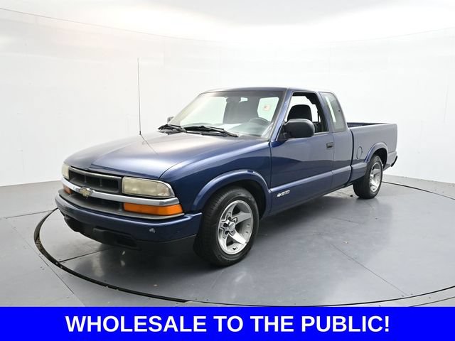 Used 2003 Chevrolet S10 Pickup LS w/ LS Preferred Equipment Group RWD image 3