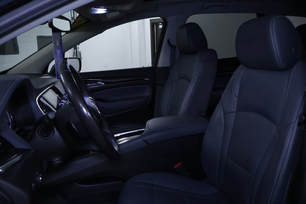 Used 2020 Buick Enclave Premium w/ Sun and Sites Package image 14