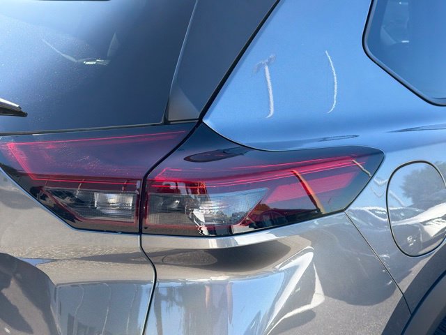 Used 2026 Nissan Rogue SV FWD image 12