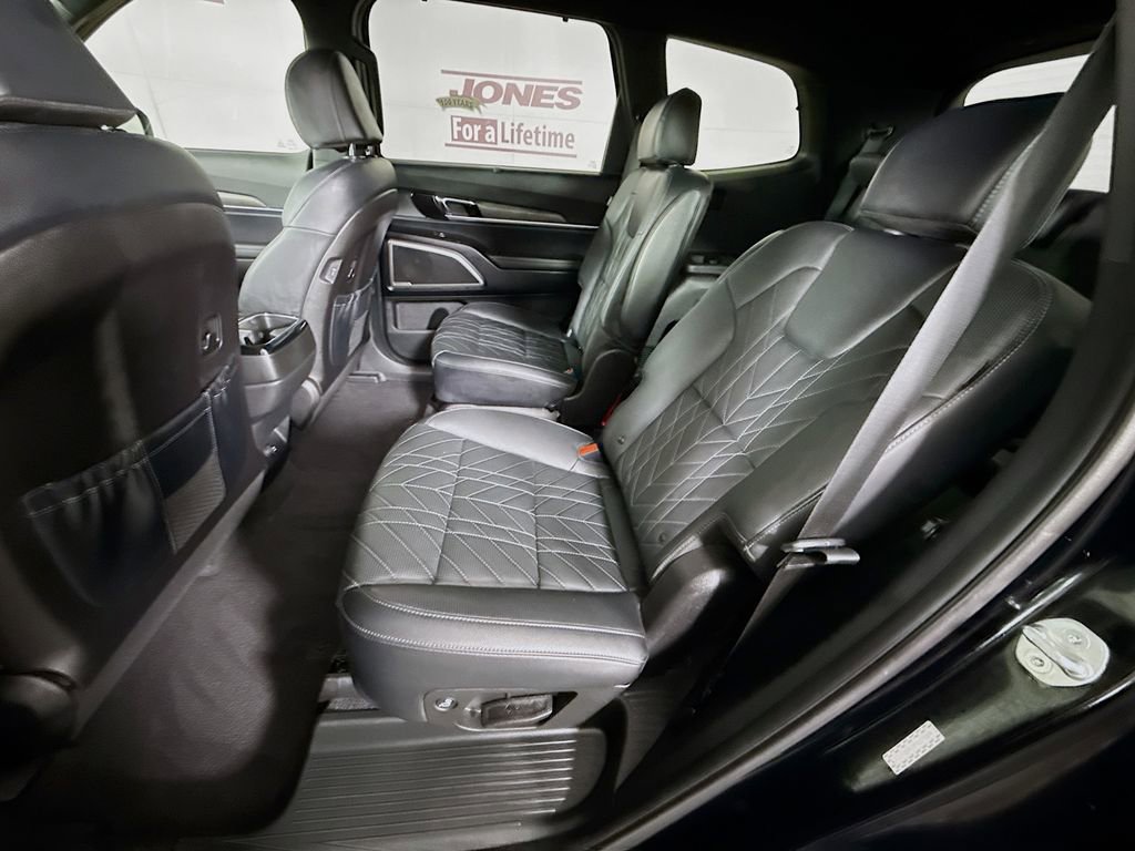 Used 2023 Kia Telluride EX X-Line image 28